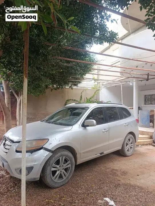 Hyundai Santa Fe 2012 photo 4