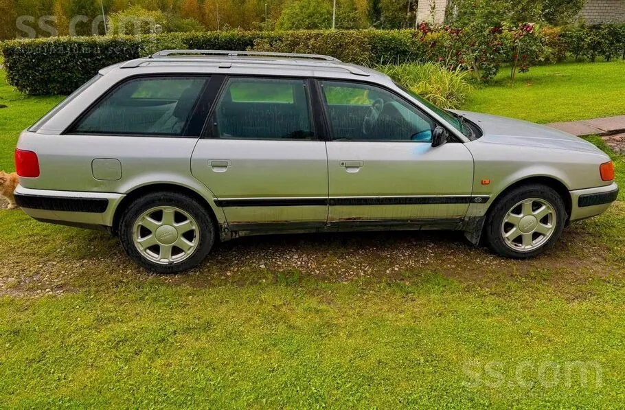 Audi 100 Avant 1994 photo 2