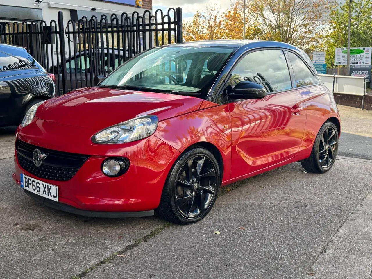 Vauxhall Adam 2016 photo 3