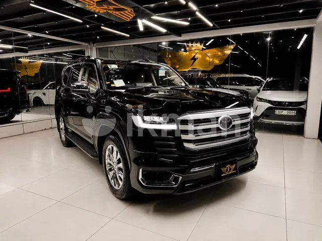 Toyota Land Cruiser Prado 2026 photo 3
