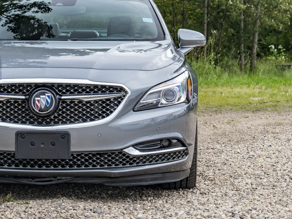 Buick Lacrosse 2019 photo 4
