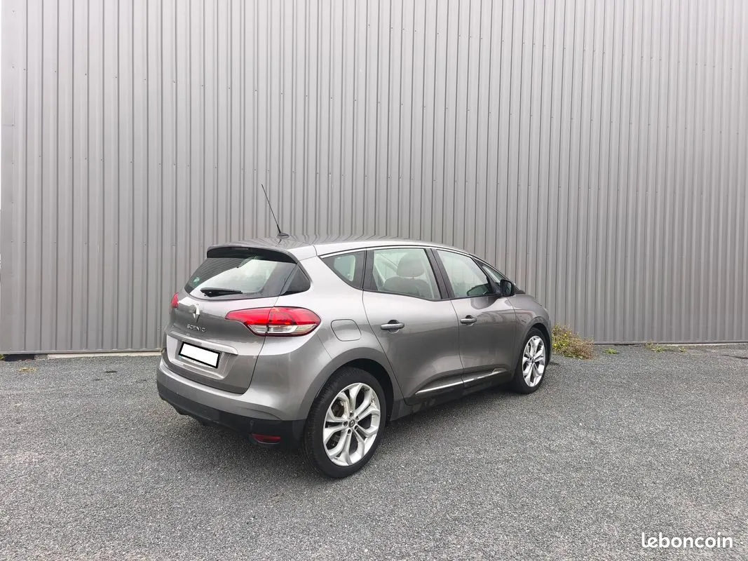 Renault Scenic 2017 photo 3