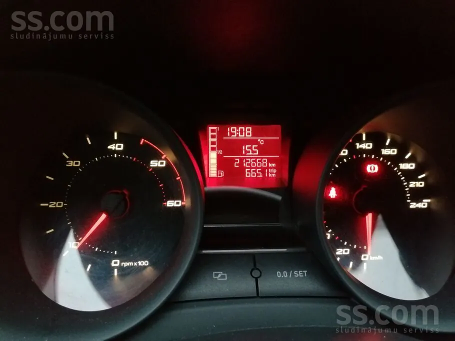 Seat Ibiza 2010 photo 5
