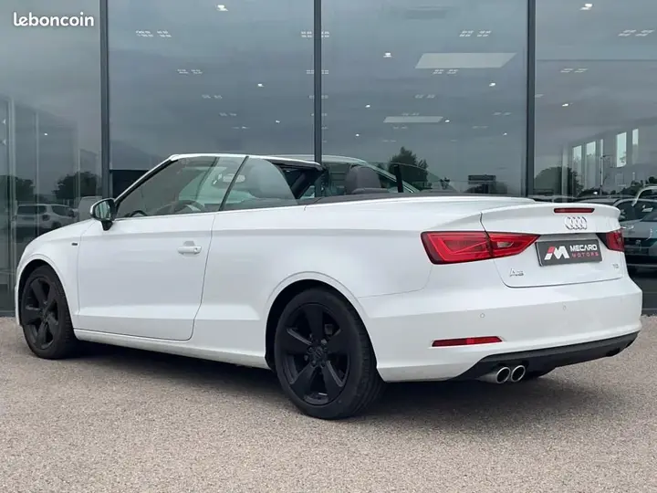 Audi A3 2015 photo 3
