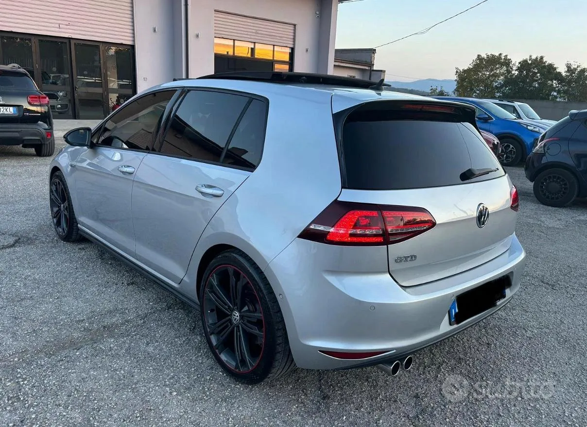 Volkswagen Golf 2015 photo 5