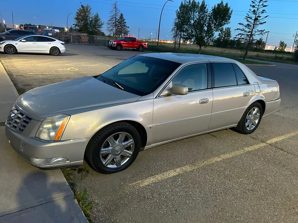 Cadillac Dts