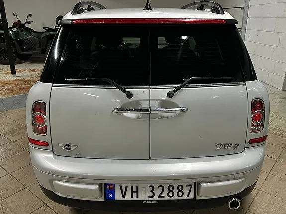 Mini Clubman One 2011 photo 4