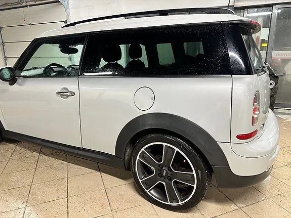 Mini Clubman One 2011 photo 3