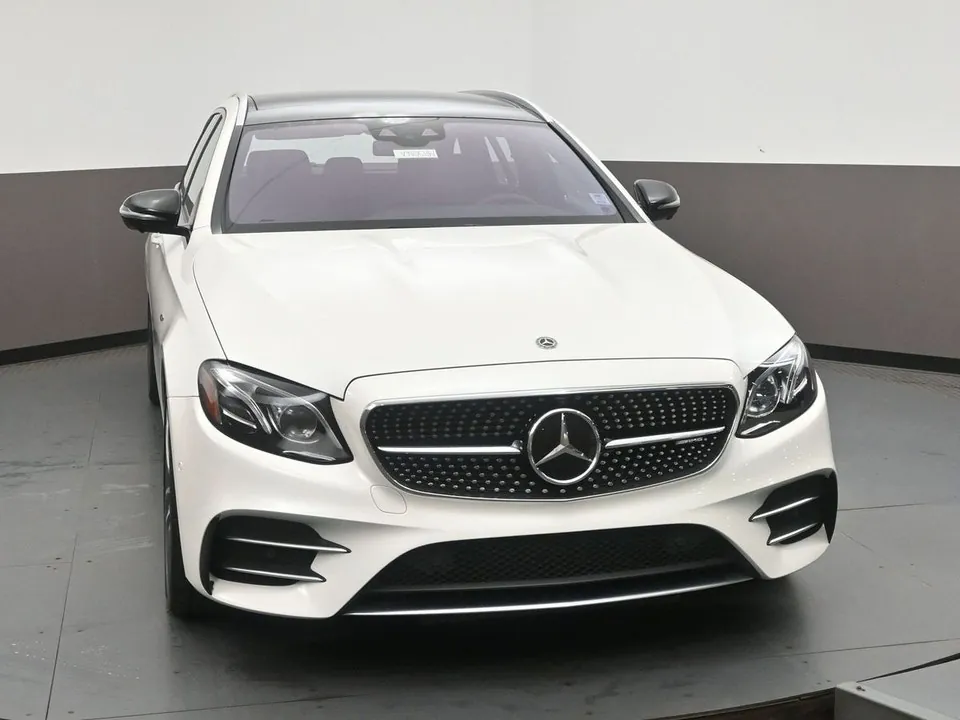Mercedes-Benz E-Class 2019 photo 2