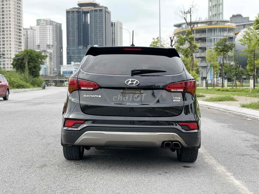 Hyundai Santa Fe 2016 photo 4