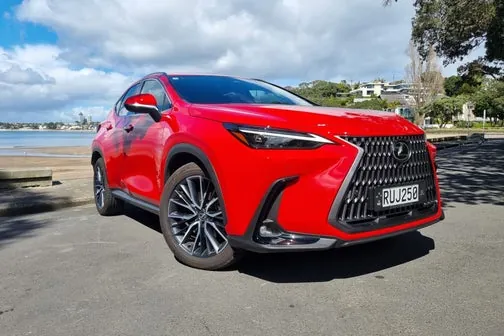 Lexus Nx 450H+