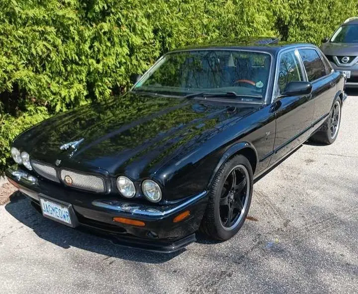 Jaguar Xjr