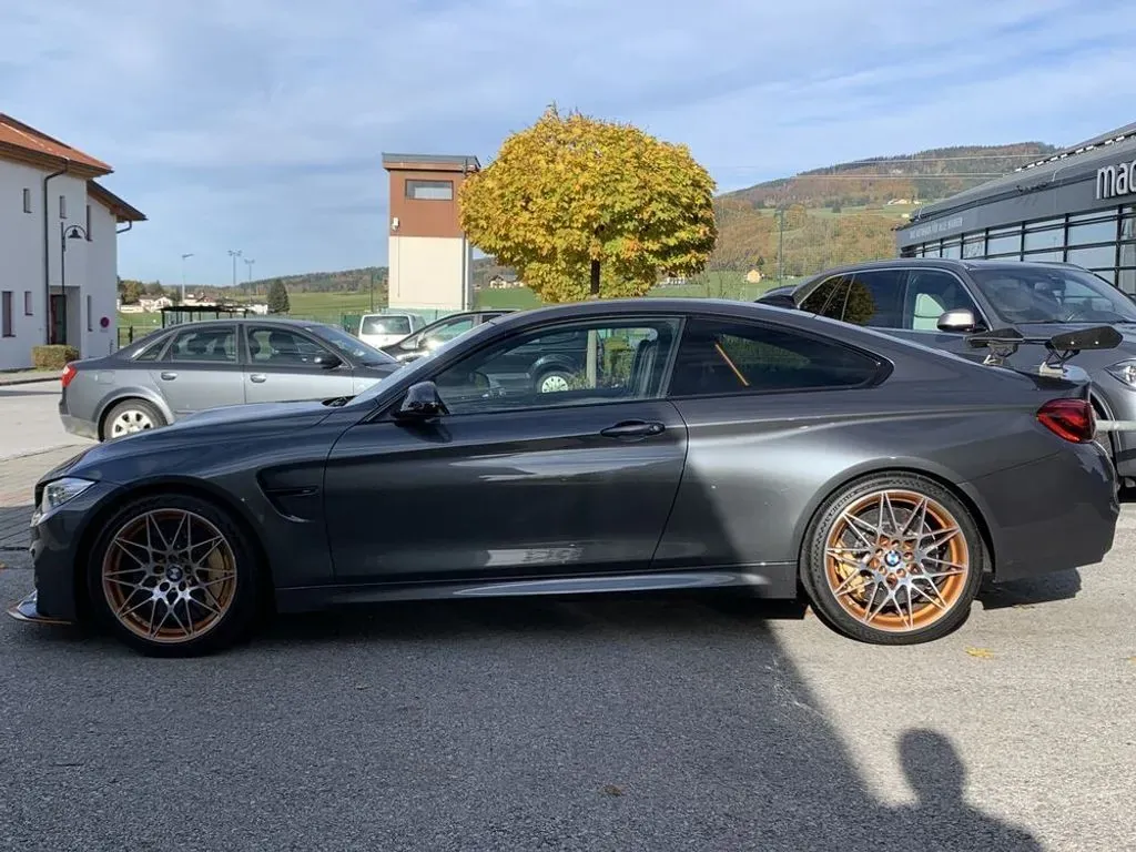BMW M4 2020 photo 3