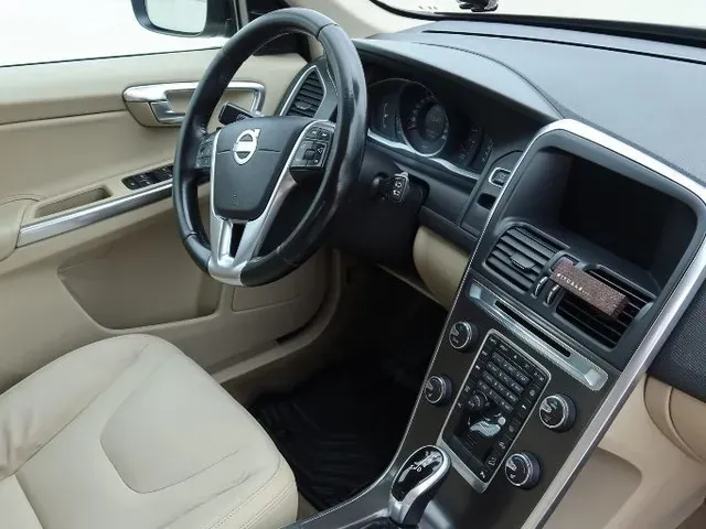 Volvo Xc60 2013 photo 3