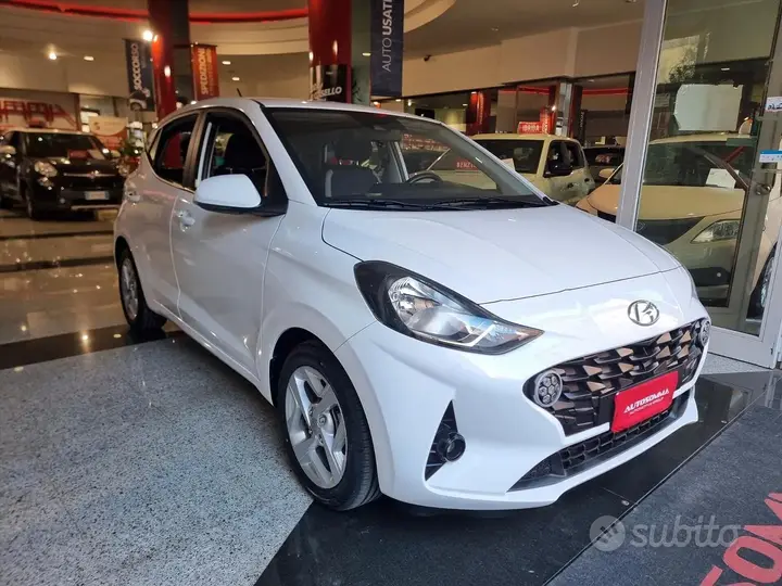 Hyundai I10 2022 photo 2