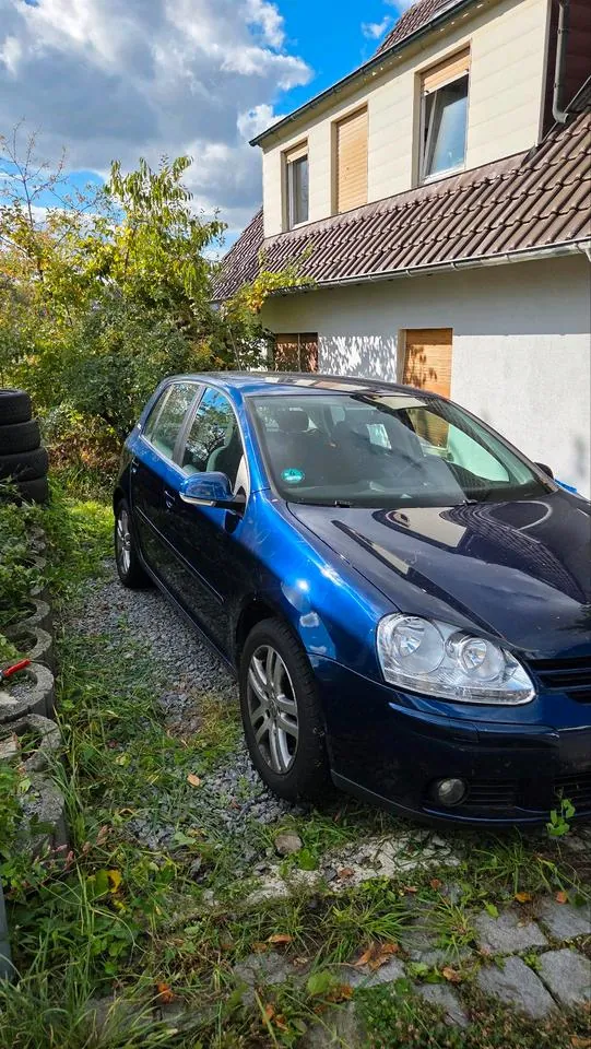 Volkswagen Golf V