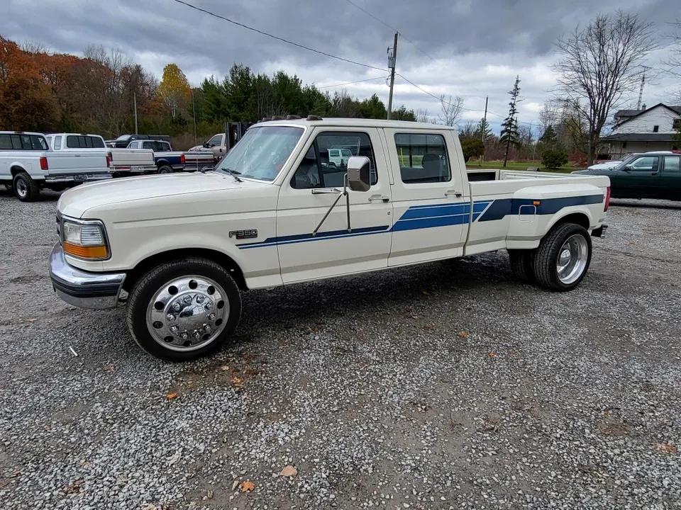 Ford F350 1992 photo 2
