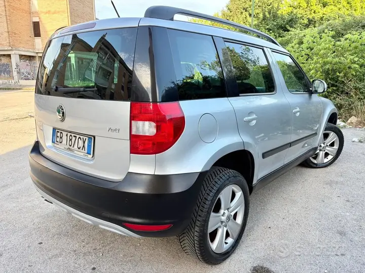 Skoda Yeti 2010 photo 5