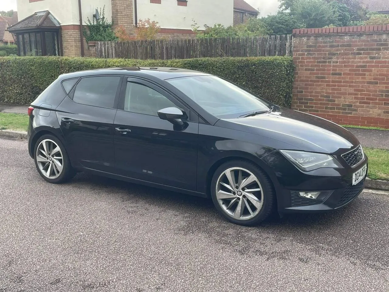 Seat Leon 2014 photo 2
