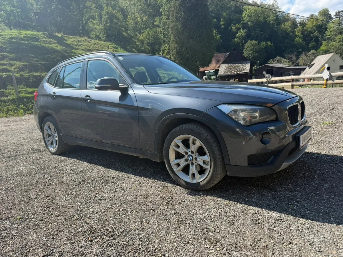 BMW X1 2013 photo 2