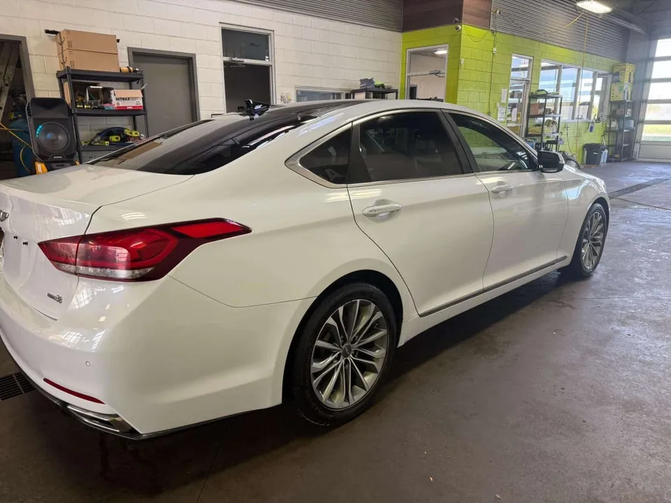 Hyundai Genesis