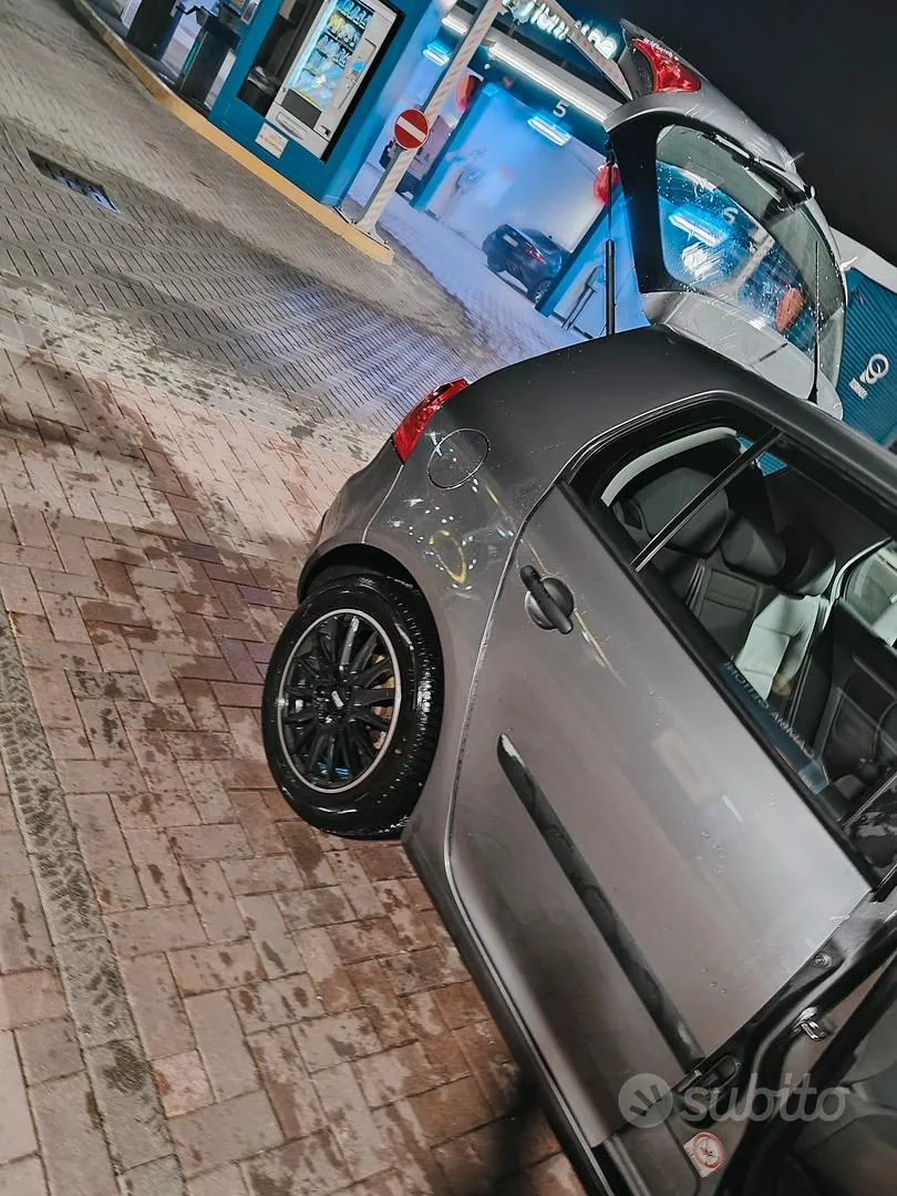 Volkswagen Golf 2005 photo 3