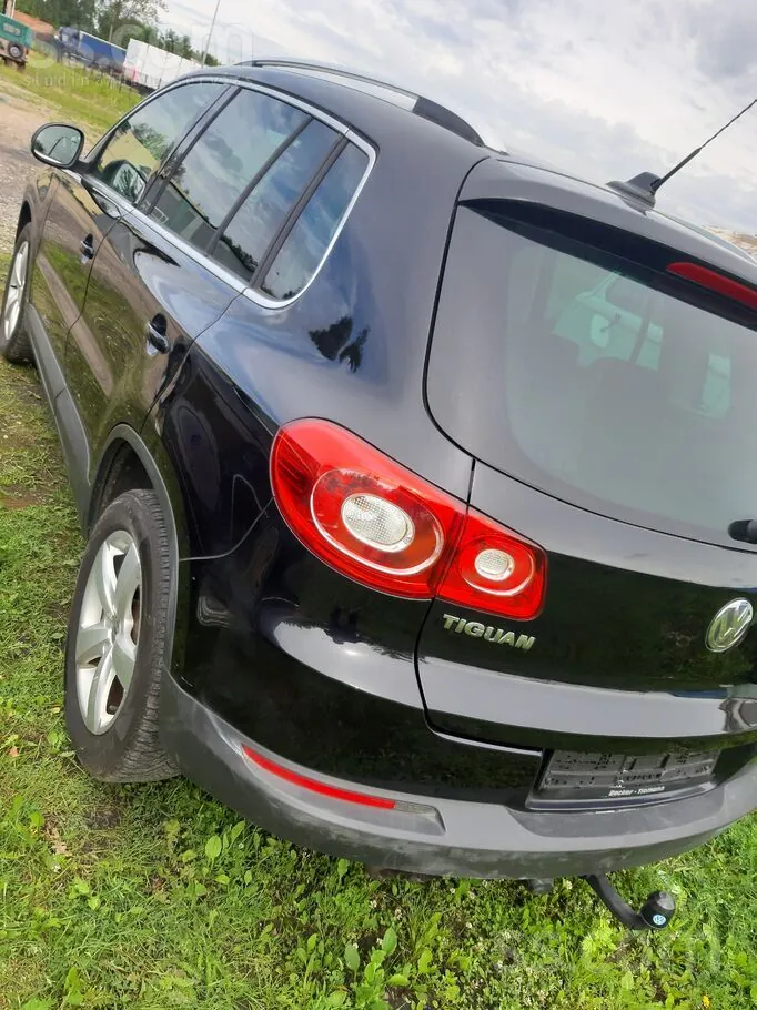 Volkswagen Tiguan 2009 photo 5