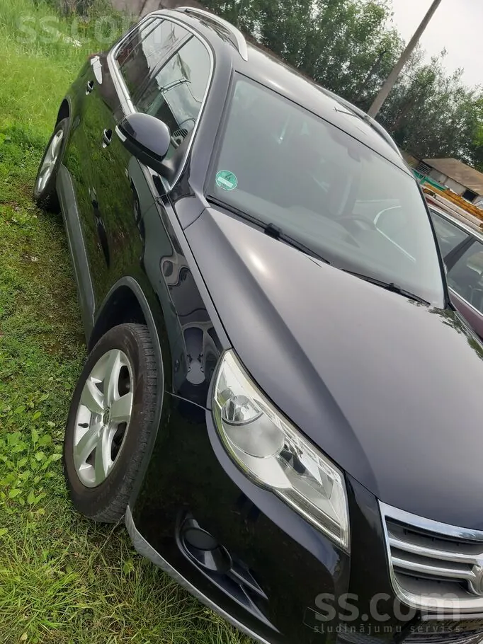 Volkswagen Tiguan 2009 photo 2