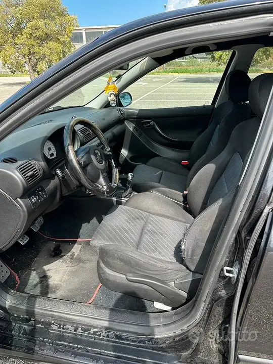 Seat Leon 2002 photo 3