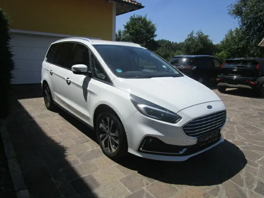 Ford Galaxy 2021 photo 2
