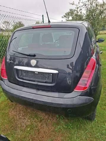 Lancia Ypsilon