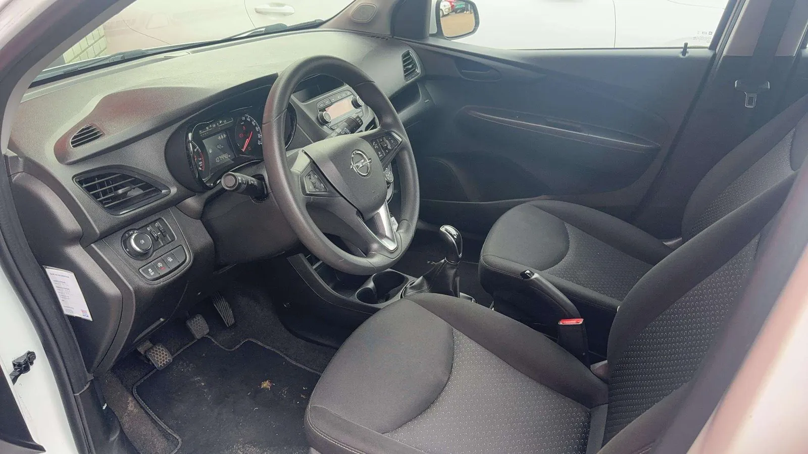 Opel Karl 2018 photo 4