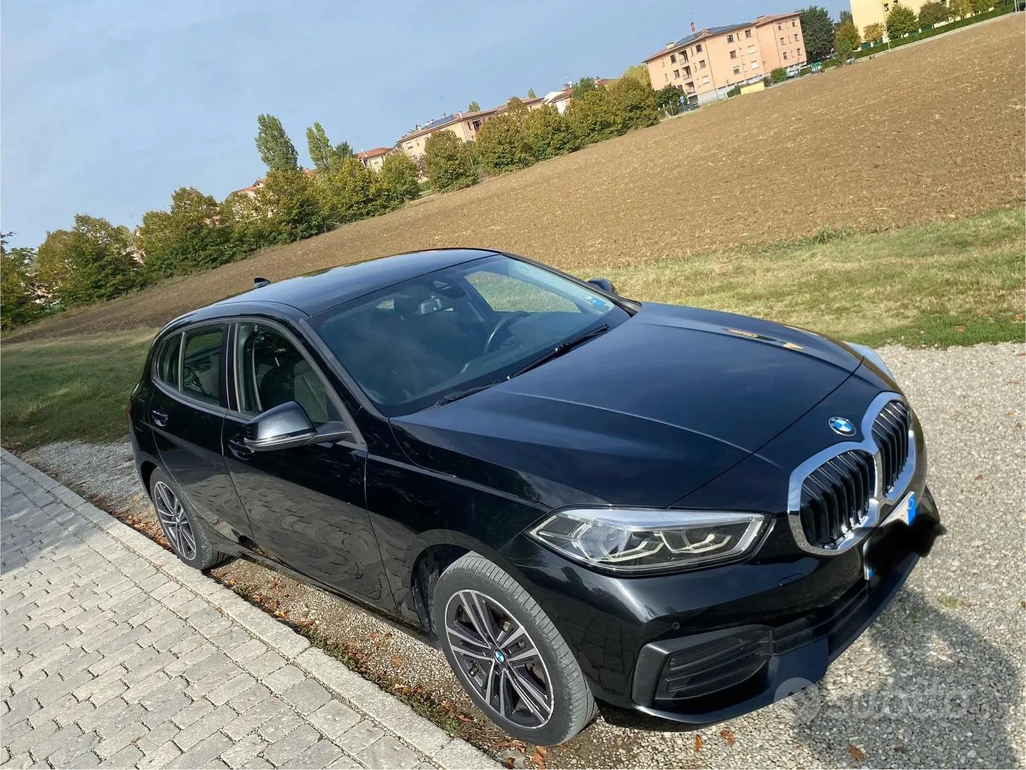 BMW 1 Series 2020 photo 2