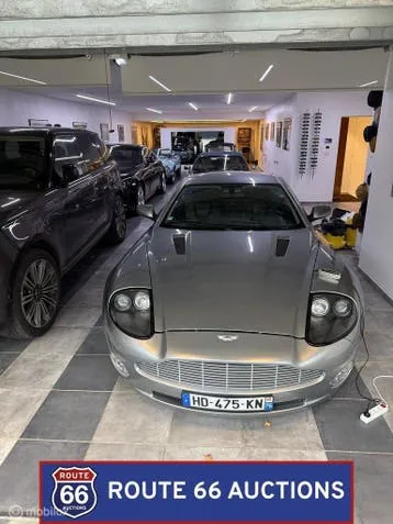 Aston Martin Vanquish 2004 photo 3
