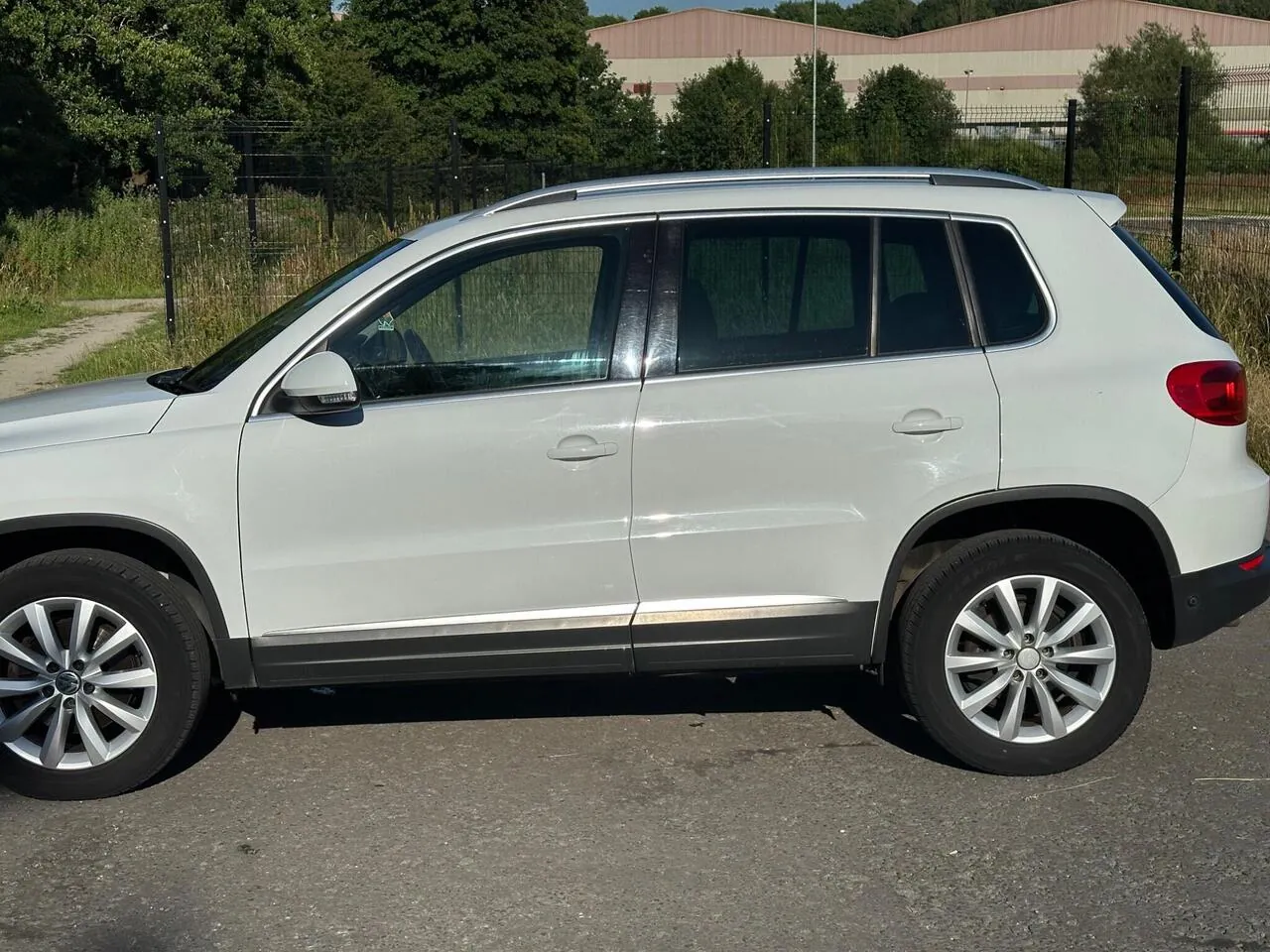 Volkswagen Tiguan 2014 photo 3