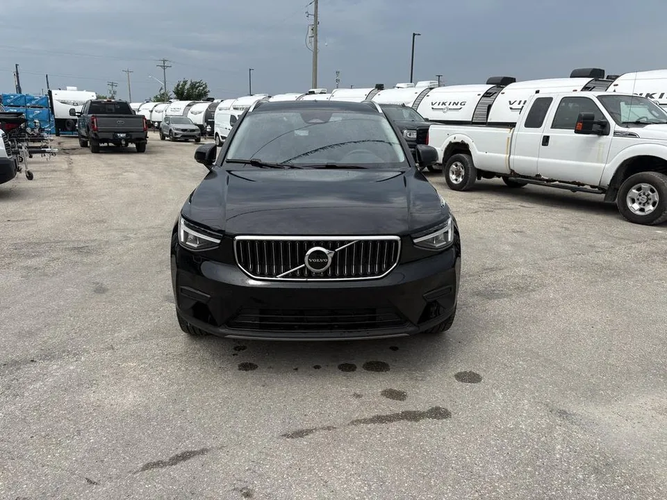Volvo Xc40 2025 photo 3