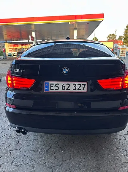 BMW 530D 2010 photo 2