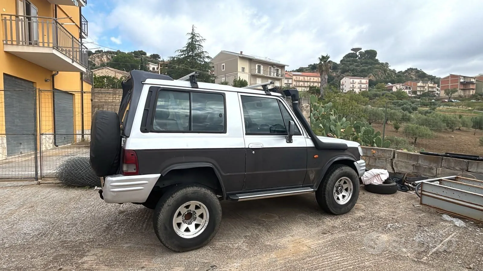 Hyundai Galloper 1999 photo 5