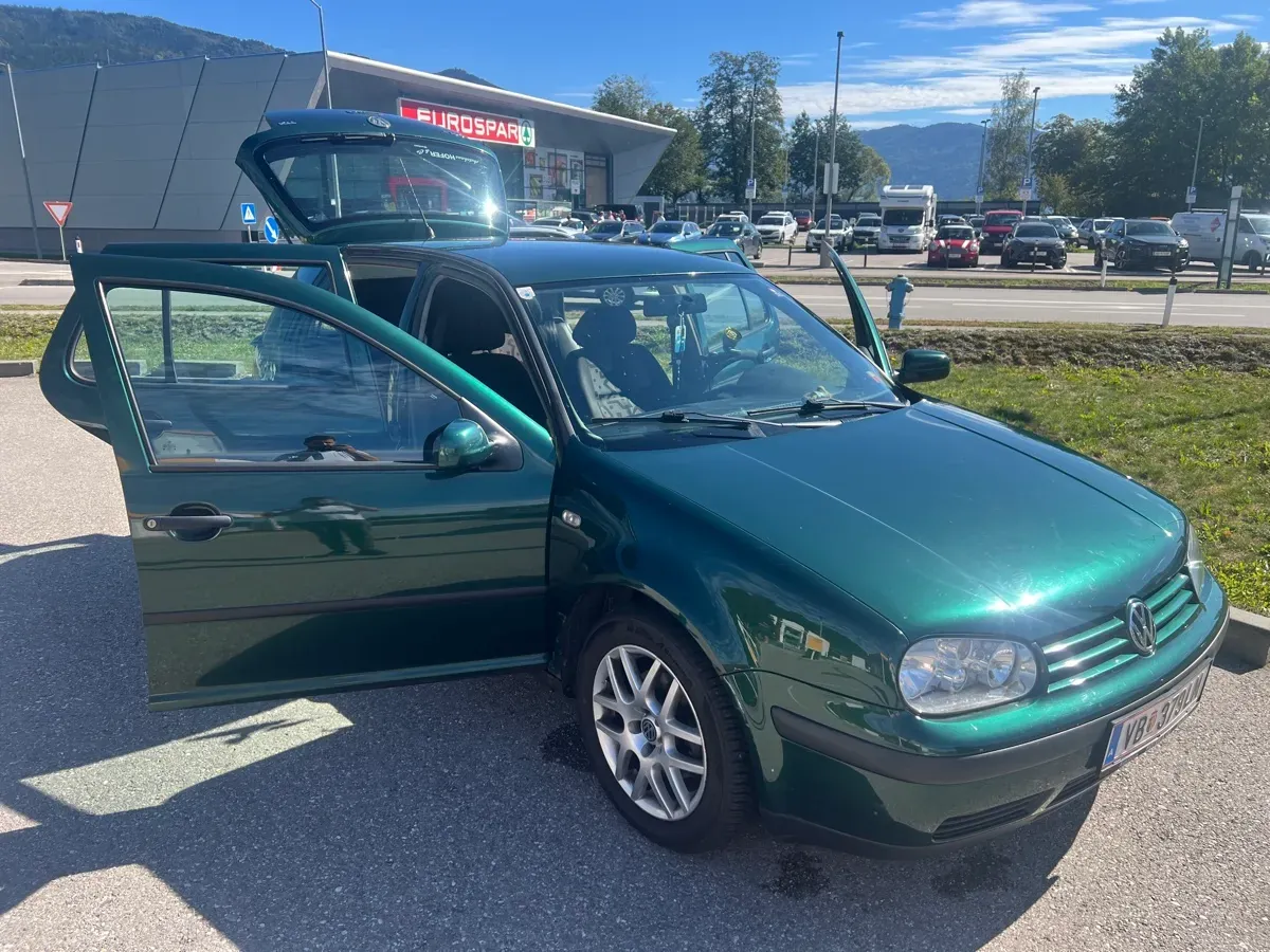 Volkswagen Golf 1998 photo 3