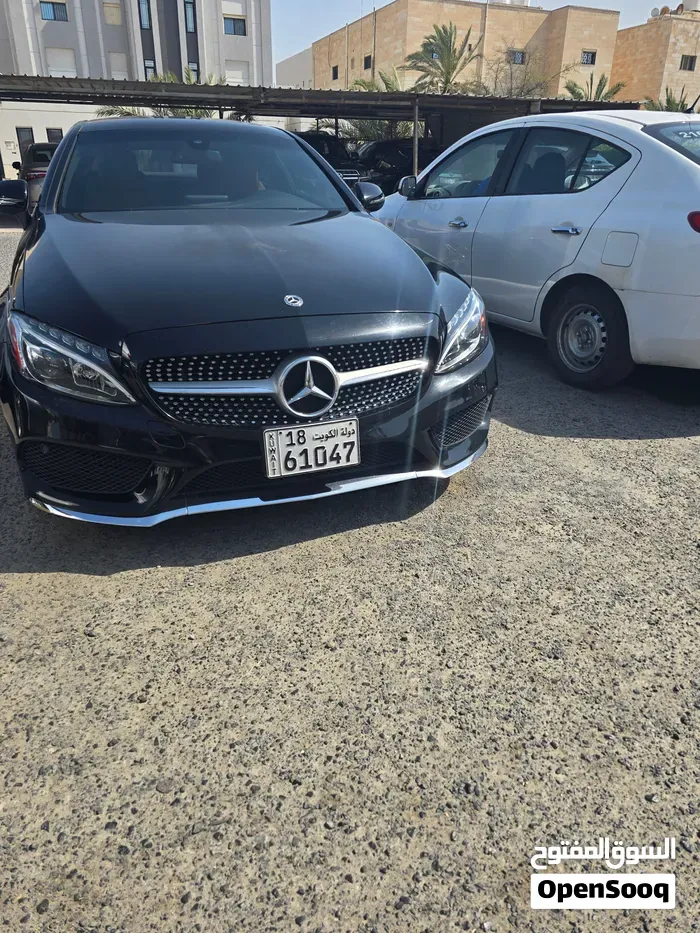 Mercedes-Benz C300 2018 photo 2