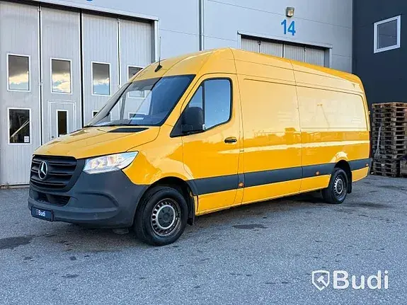 Mercedes-Benz Sprinter 208