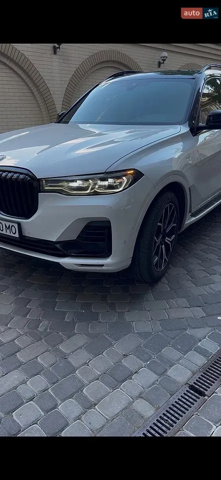 BMW X7 2019 photo 2