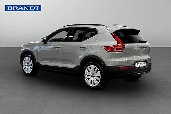 Volvo Ex40 2025 photo 2