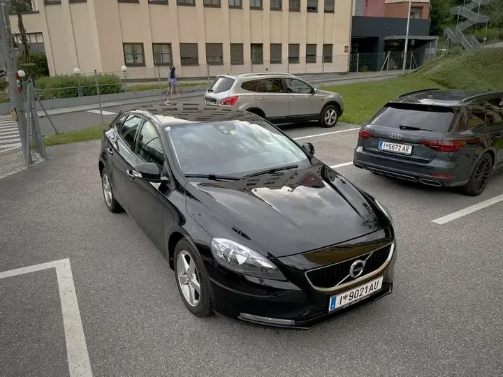 Volvo V40 2017 photo 3