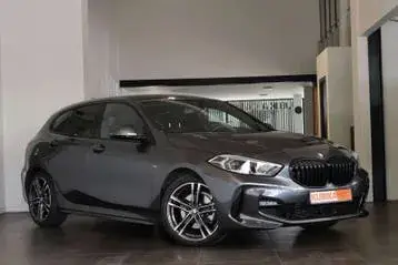 BMW 1 Series 2021 photo 3