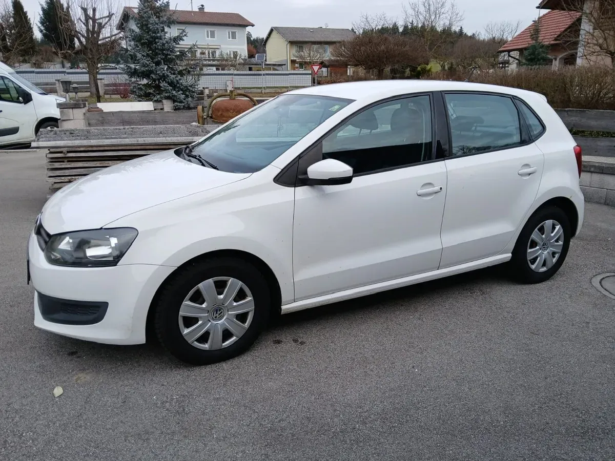 Volkswagen Polo 2005 photo 2