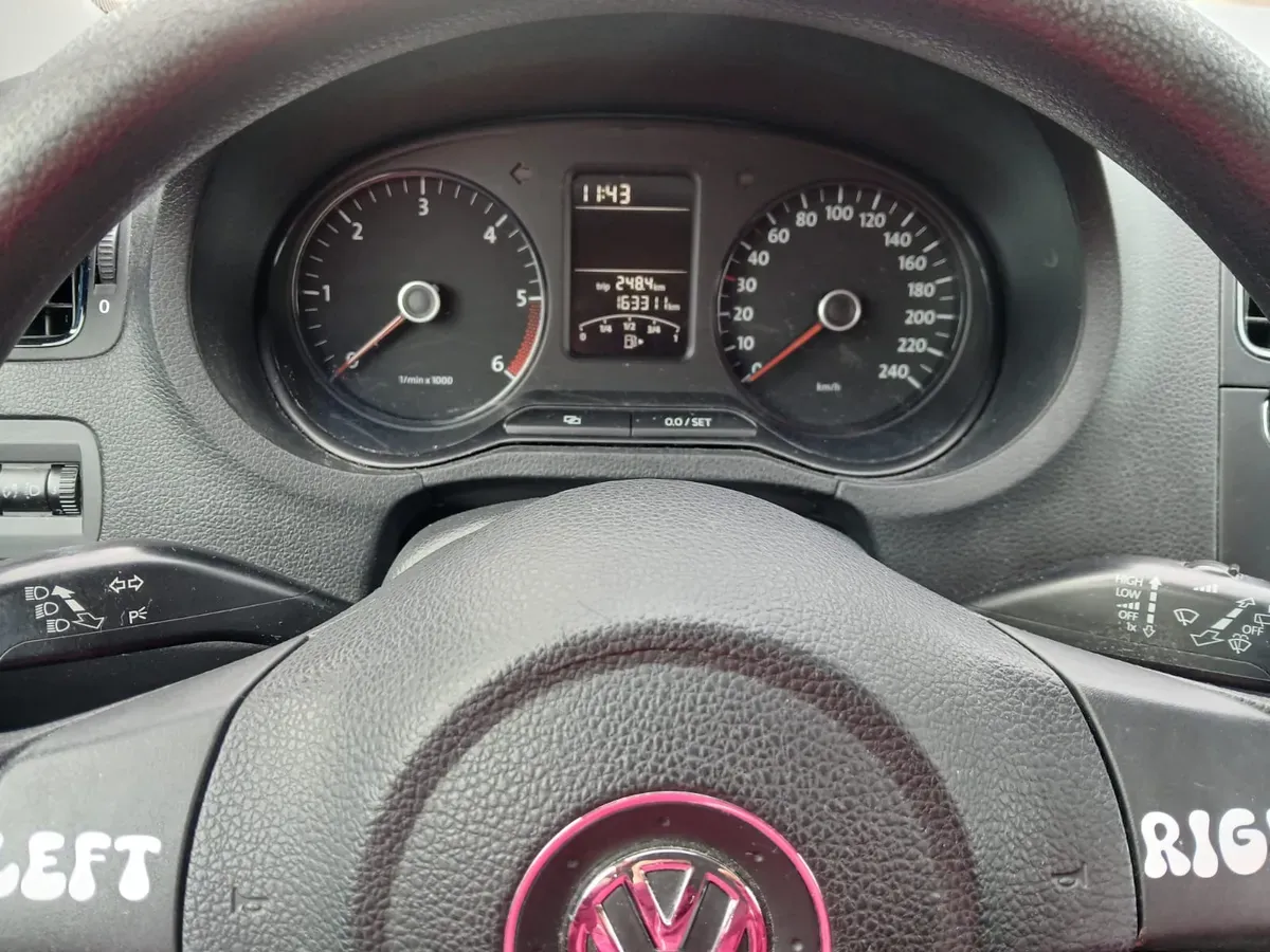 Volkswagen Polo 2005 photo 3
