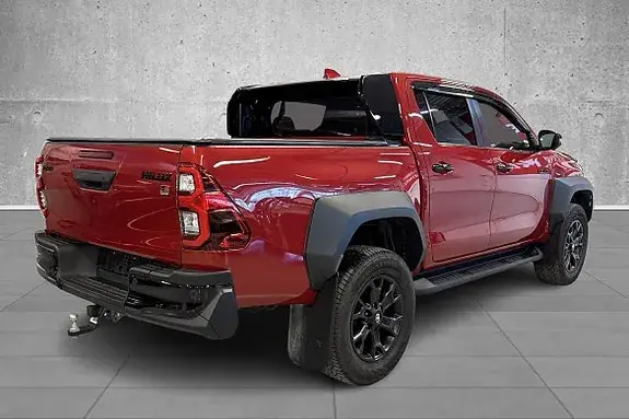 Toyota Hilux 2025 photo 5