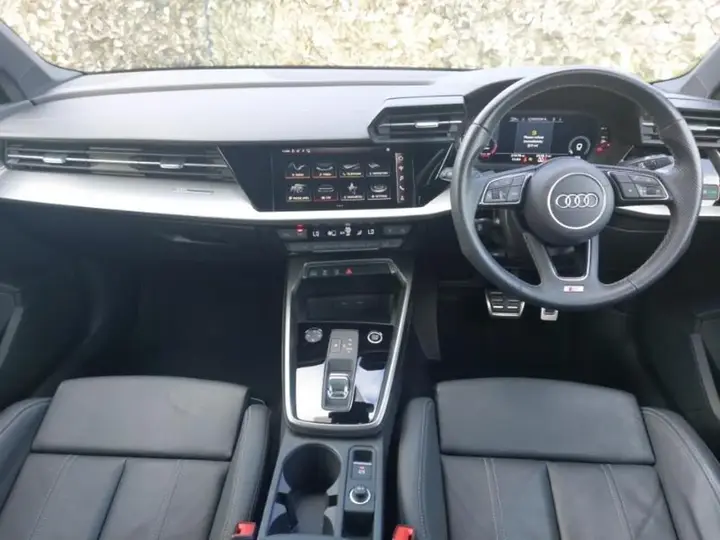 Audi A3 2021 photo 3