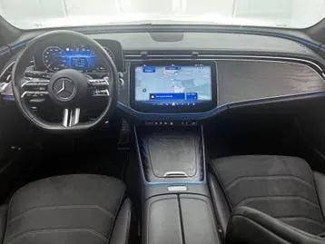 Mercedes-Benz E-Class 2024 photo 3